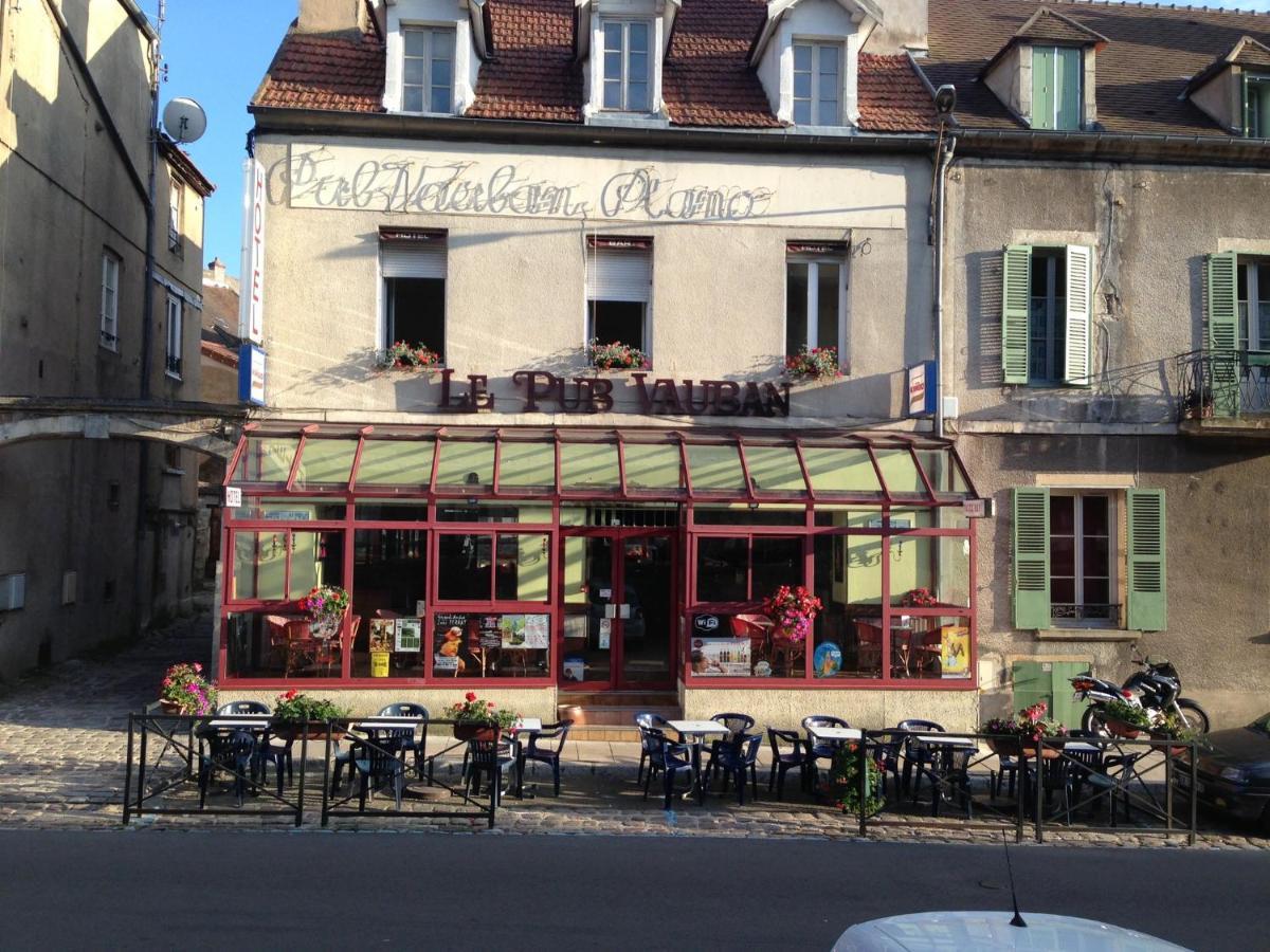 Pub Vauban Terreaux Hotell Avallon Exteriör bild